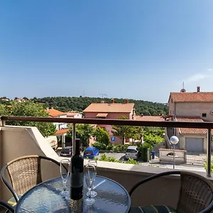 Rede , Pola Croazia